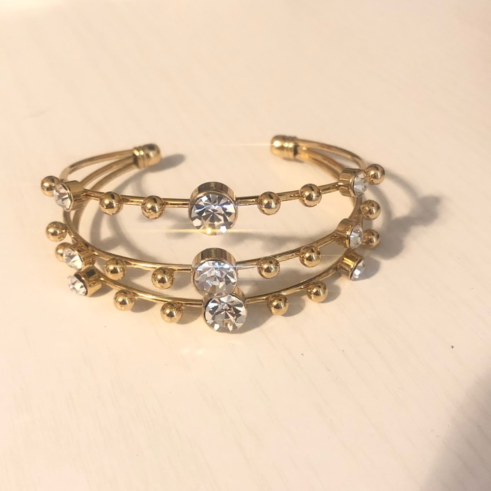 Gold diamond bracelet
